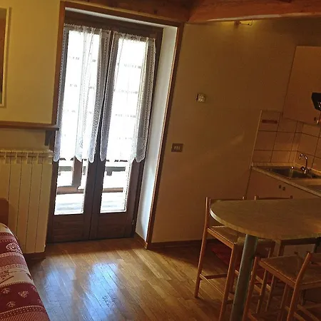 Daire Casa Dei Fiori *